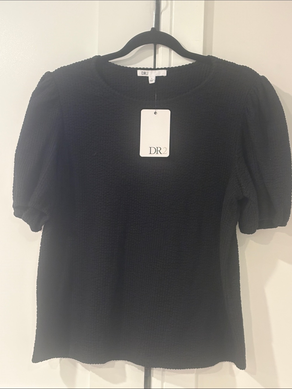 DR2 Woman’s Black Puff Sleeve Waffle Knit Tee Shirt Size Large NWT - Picture 2 of 10